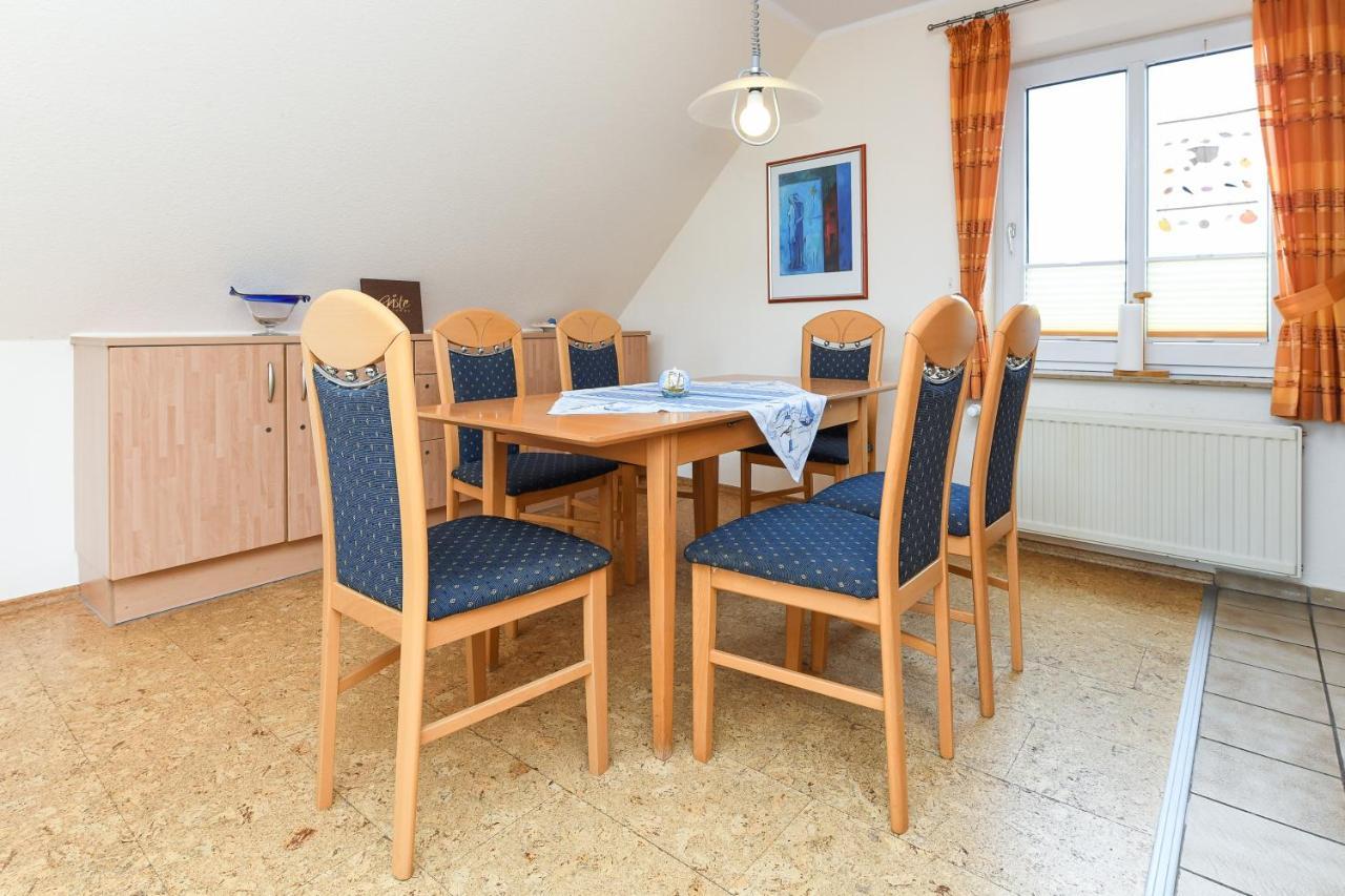 Ferienwohnung Juist Inselhaus Am Deich Neuharlingersiel Exterior photo